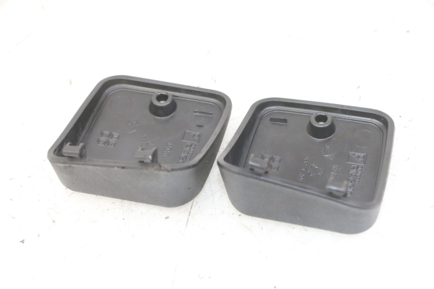 photo de MASTER CYLINDER COVER PIAGGIO MP3 LT 300 (2010 - 2016) - Zoom on usage condition