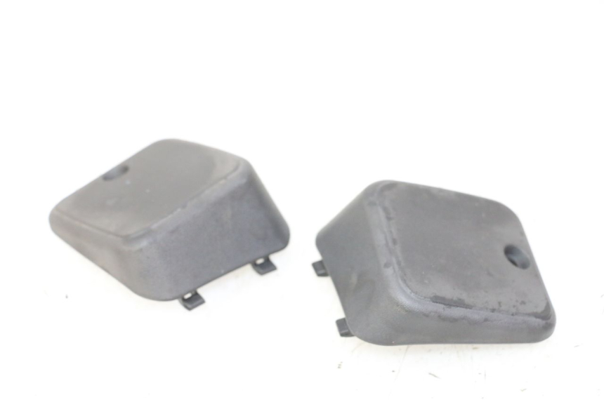 photo de MASTER CYLINDER COVER PIAGGIO MP3 RL 250 (2006 - 2010) - Component detail