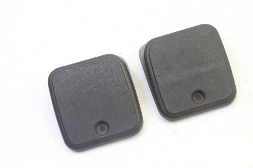 photo de MASTER CYLINDER COVER  PIAGGIO MP3 125 (2006 - 2014) - Main view