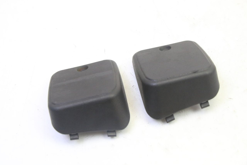 photo de MASTER CYLINDER COVER  PIAGGIO MP3 125 (2006 - 2014) - Component detail