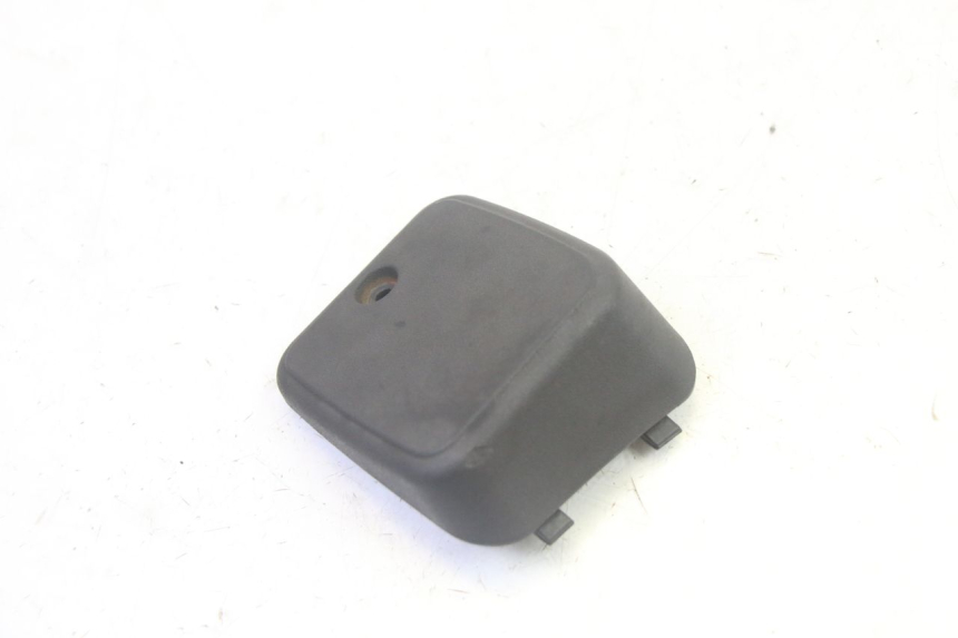 photo de MASTER CYLINDER COVER  PIAGGIO MP3 125 (2006 - 2014) - Component detail