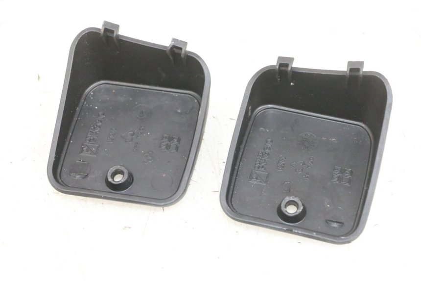 photo de MASTER CYLINDER COVER PIAGGIO MP3 RL 250 (2006 - 2010) - Zoom on usage condition