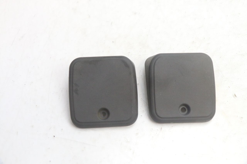 photo de MASTER CYLINDER COVER  PIAGGIO MP3 125 (2006 - 2014) - Main view