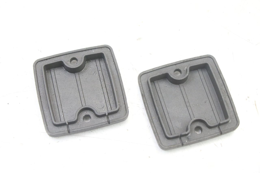 photo de MASTER CYLINDER COVER  PEUGEOT SATELIS COMPRESSOR K15 125 (2006 - 2009) - Zoom on usage condition