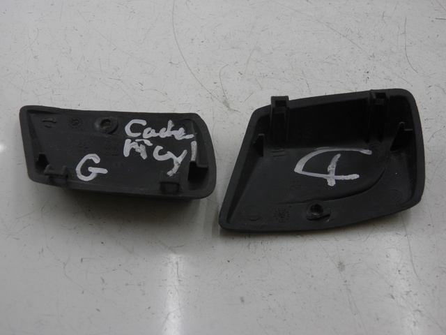 photo de MASTER CYLINDER COVER  PIAGGIO XEVO - X EVO 125 (2010 - 2015) - Component detail