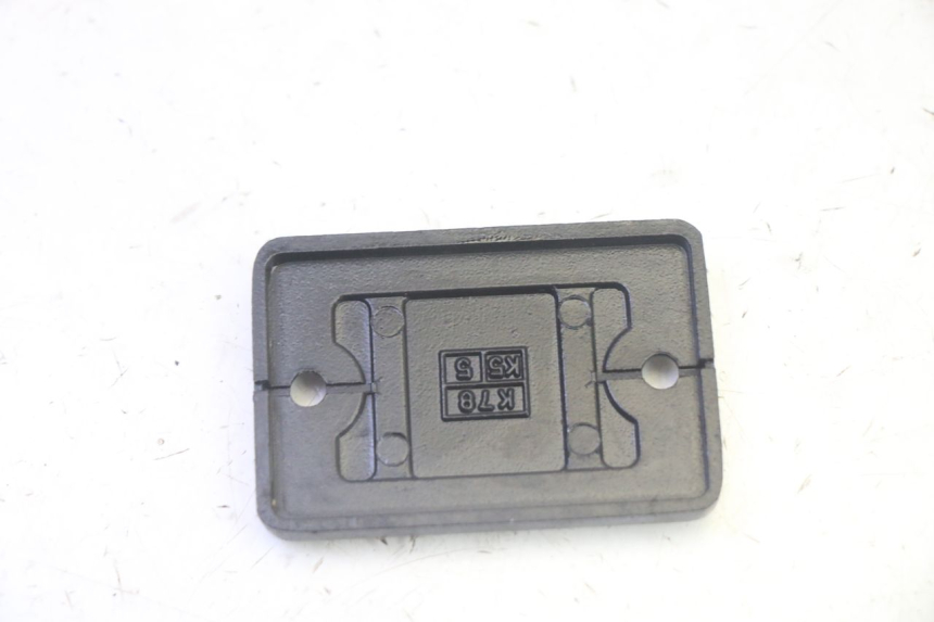 photo de MASTER CYLINDER COVER LIGIER PULSE 3 1 (2014 - 2020) - Zoom on usage condition