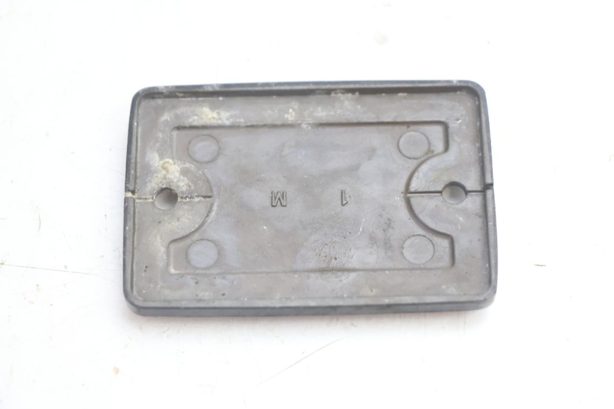 photo de MASTER CYLINDER COVER KAWASAKI ZX-6R ZX6R 600 (1995 - 1997) - Zoom on usage condition