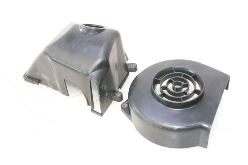 photo de ENGINE COVER PEUGEOT CITYSTAR 2T 50 (2018 - 2021) - Alternative perspective