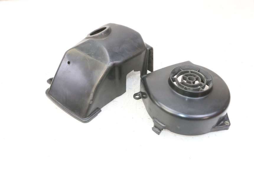 photo de ENGINE COVER PEUGEOT CITYSTAR 50 (2013 - 2017) - Alternative perspective