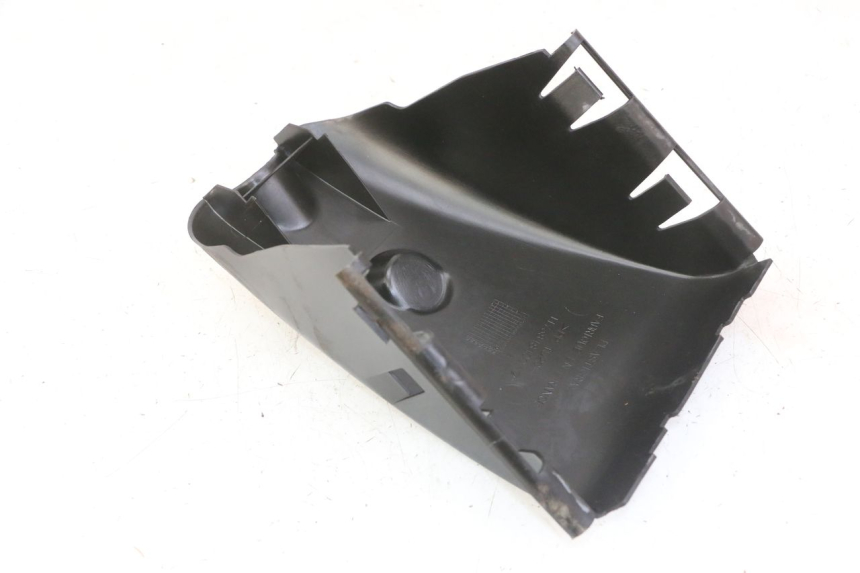 photo de ENGINE COVER PEUGEOT ELYSEO 125 (1999 - 2004) - Alternative perspective