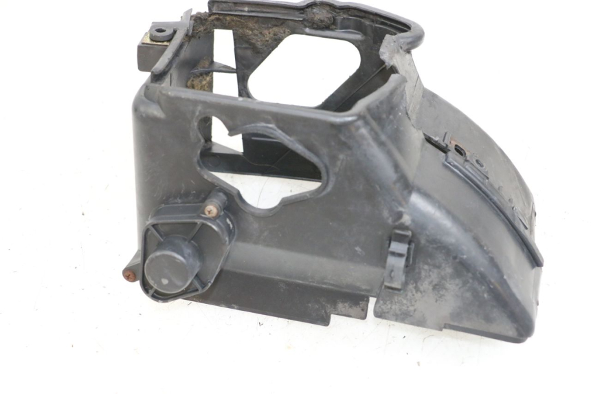 photo de ENGINE COVER PEUGEOT KISBEE 4T 50 (2018 - 2022) - Alternative perspective