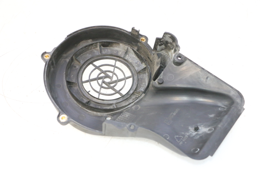 photo de ENGINE COVER PIAGGIO LIBERTY IGET S 125 (2016 - 2020) - Zoom on usage condition