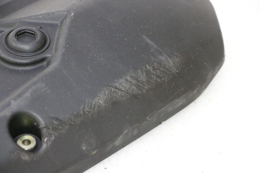 photo de ENGINE COVER KYMCO MOVIE S 125 (2009 - 2018) - Fixing points details