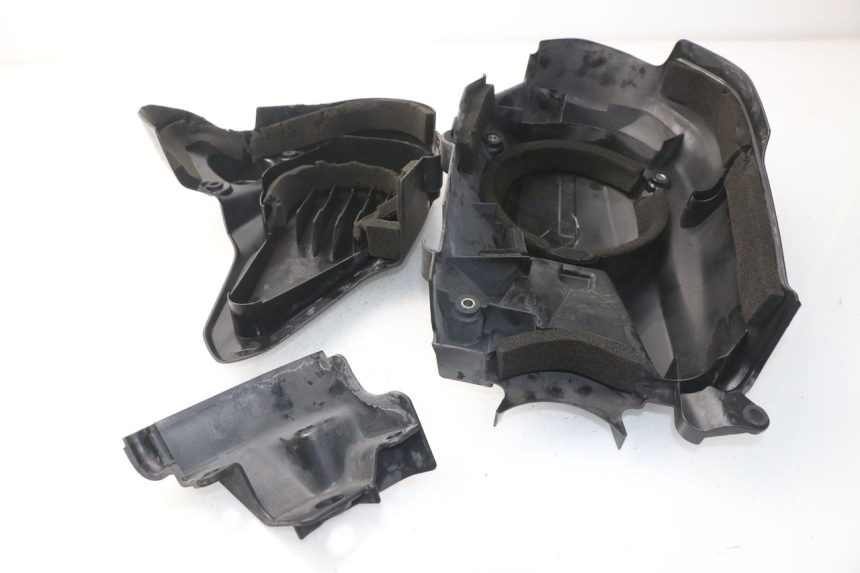 photo de ENGINE COVER HONDA NSS EX FORZA 250 (2005 - 2013) - Technical close-up