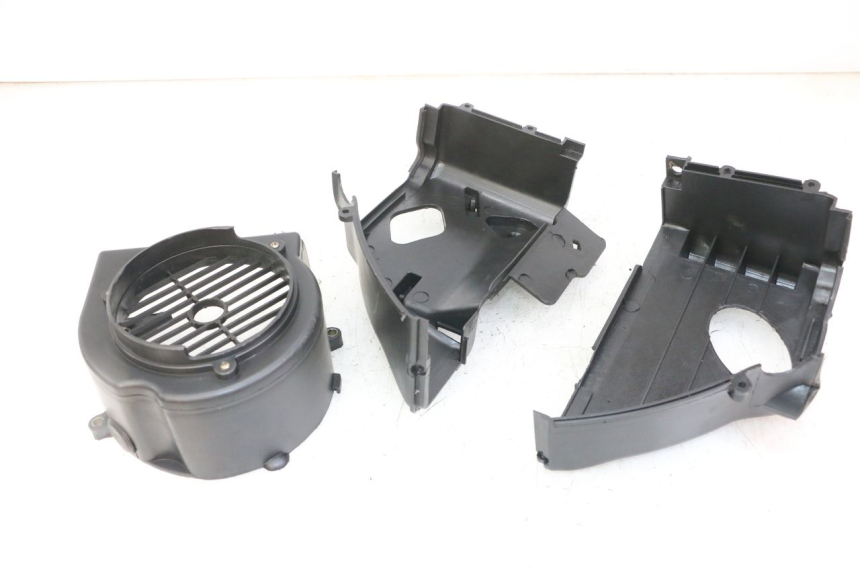 photo de ENGINE COVER PEUGEOT VIVACITY 125 (2010 - 2017) - Main view