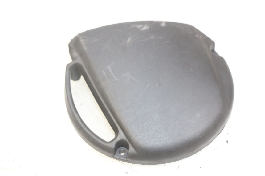 photo de ENGINE COVER MBK STUNT NAKED 50 (2004 - 2018) - Alternative perspective