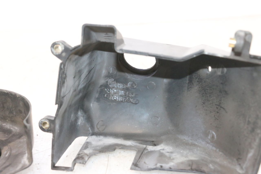 photo de ENGINE COVER PEUGEOT VIVACITY NEW 2T 50 (2008 - 2017) - Alternative perspective
