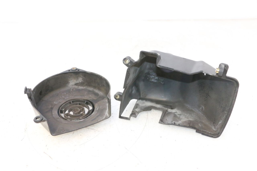 photo de ENGINE COVER PEUGEOT VIVACITY NEW 2T 50 (2008 - 2017) - Technical close-up