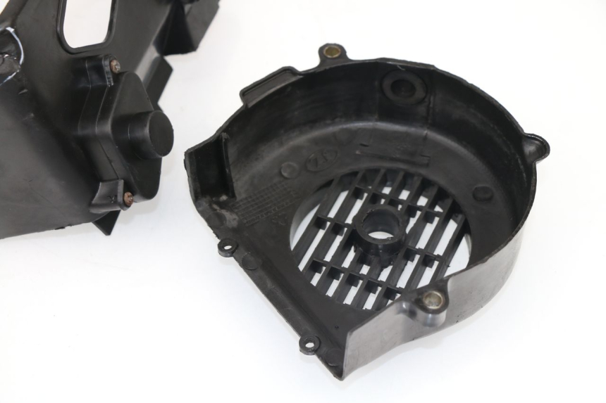 photo de ENGINE COVER ROADSIGN WALLABY 50 (2009 - 2014) - Product overview