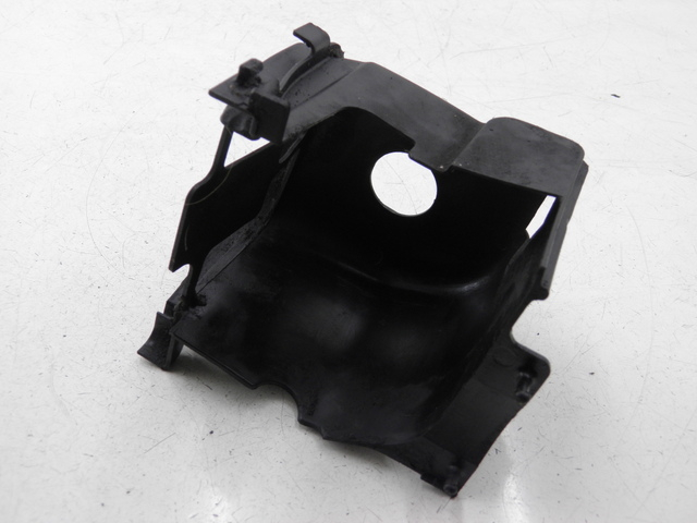 photo de ENGINE COVER YAMAHA YN NEO'S 50 (1997 - 2004) - Zoom on usage condition