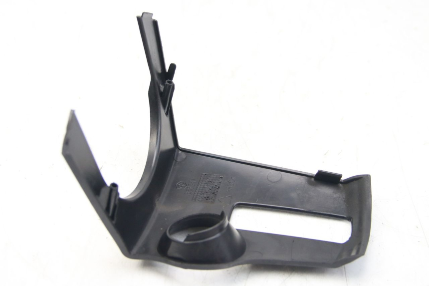 photo de IGNITION SWITCH COVER PIAGGIO BEVERLY 125 (2010 - 2015) - Component detail