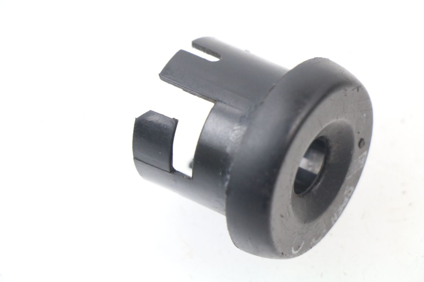 photo de IGNITION SWITCH COVER YAMAHA BW'S 50 (2004 - 2017) - Component detail