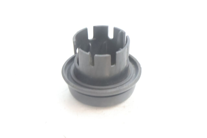 photo de IGNITION SWITCH COVER BMW C1 125 (2000 - 2003) - Zoom on usage condition