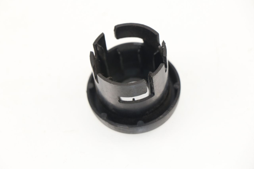 photo de IGNITION SWITCH COVER CPI ARAGON 50 (2007 - 2009) - Component detail