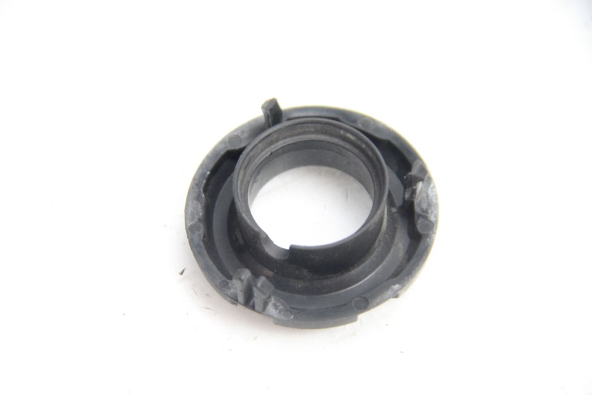 photo de IGNITION SWITCH COVER KAWASAKI ER-6 ER6 F ABS 650 (2012 - 2016) - Zoom on usage condition