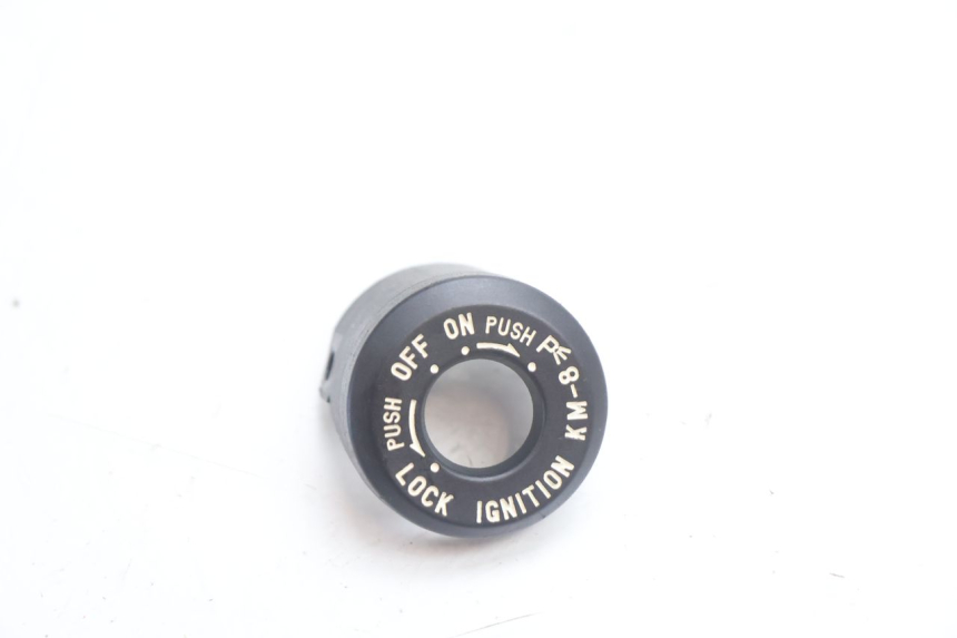 photo de IGNITION SWITCH COVER KAWASAKI ER-6 ER6 N 650 (2005 - 2009) - Main view