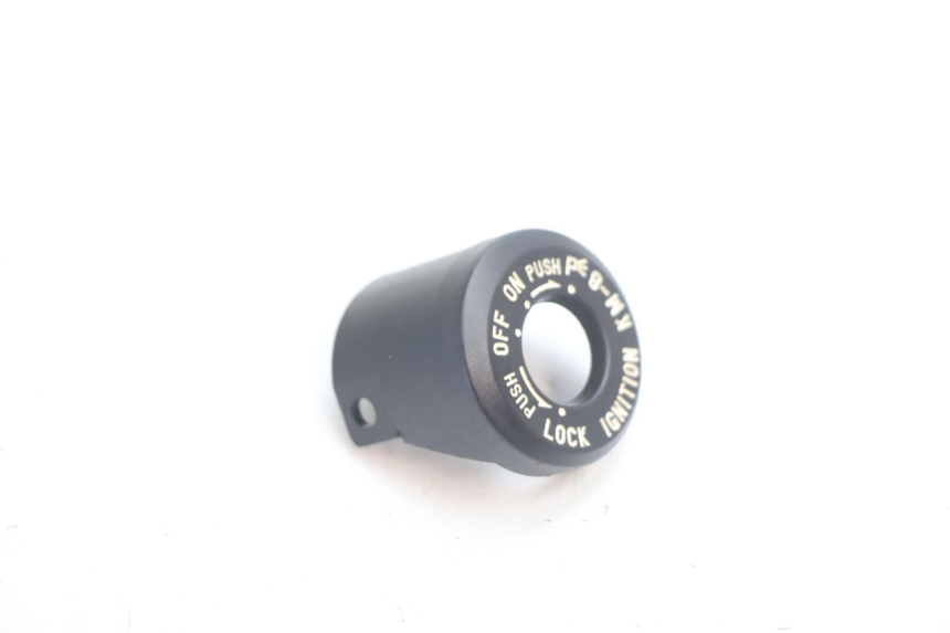 photo de IGNITION SWITCH COVER KAWASAKI ER-6 ER6 N 650 (2005 - 2009) - Component detail