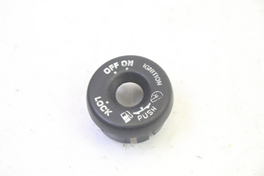 photo de IGNITION SWITCH COVER HONDA FES S-WING SWING ABS 125 (2007 - 2015) - Component detail