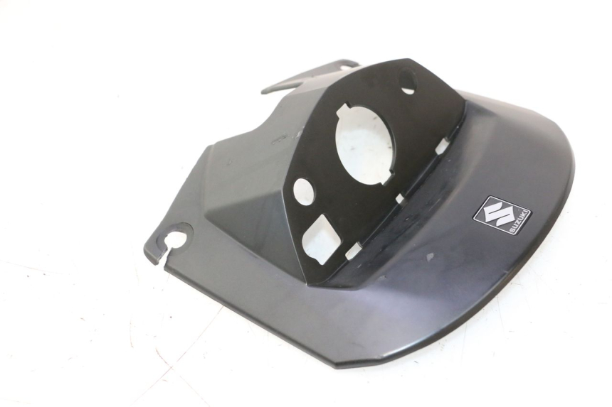 photo de IGNITION SWITCH COVER SUZUKI GSR 600 (2005 - 2012) - Surface and material condition