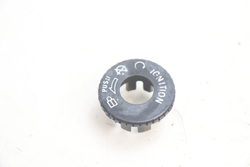 photo de IGNITION SWITCH COVER RIDE JUMP 2T 50 (2012 - 2017) - Main view