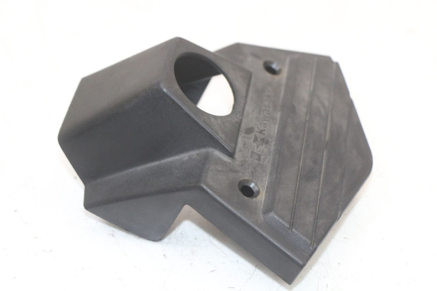 photo de IGNITION SWITCH COVER KAWASAKI GTR 1000 (1994 - 2004) - Zoom on usage condition