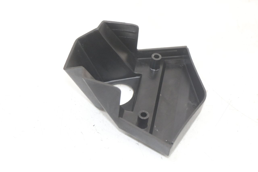 photo de IGNITION SWITCH COVER KAWASAKI GTR 1000 (1994 - 2004) - Surface and material condition