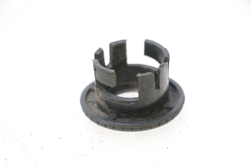 photo de IGNITION SWITCH COVER KEEWAY MATRIX RX9 125 (2006 - 2007) - Zoom on usage condition