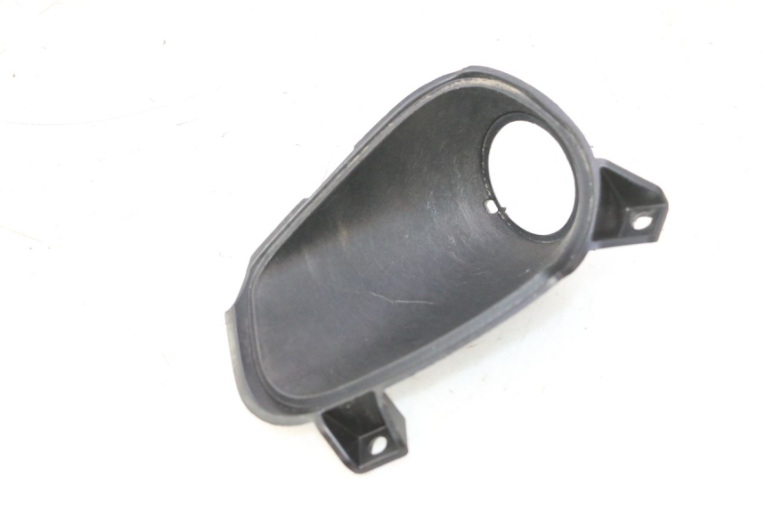 photo de IGNITION SWITCH COVER PIAGGIO MP3 500 (2016 - 2018) - Alternative perspective