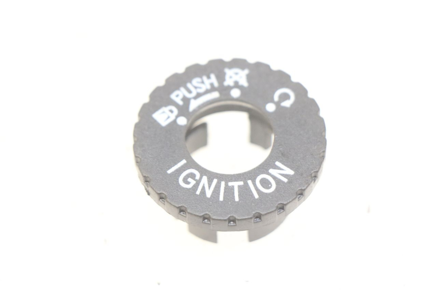 photo de IGNITION SWITCH COVER IMF INDUSTRIE PACH 4T 50 (2009 - 2018) - Main view