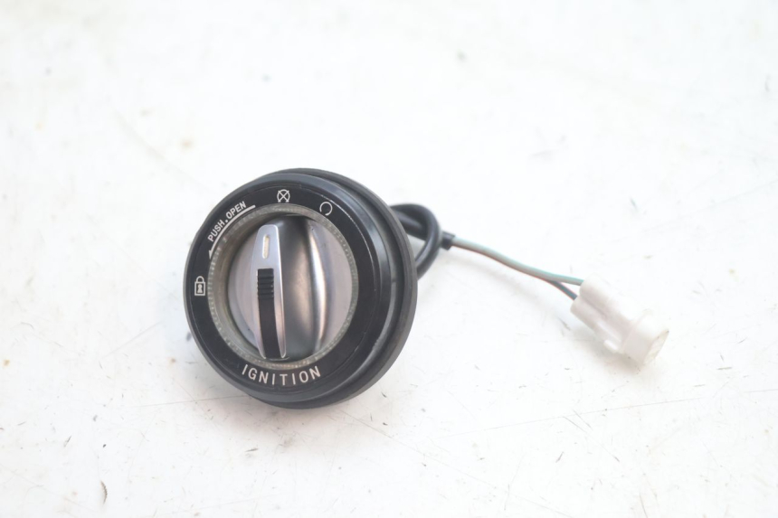 photo de IGNITION SWITCH COVER JM MOTORS R-MAX TECH 50 (2024 - 2026) - Component detail