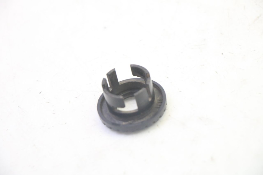 photo de IGNITION SWITCH COVER TNT MOTOR ROMA 10' 2T 50 (2011 - 2018) - Zoom on usage condition