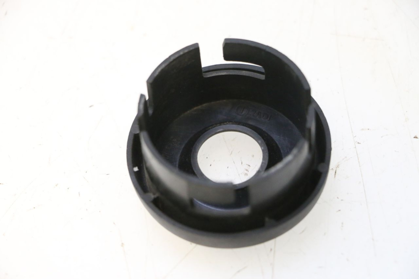 photo de IGNITION SWITCH COVER CAN-AM SPYDER RS 1000 (2008 - 2012) - Zoom on usage condition