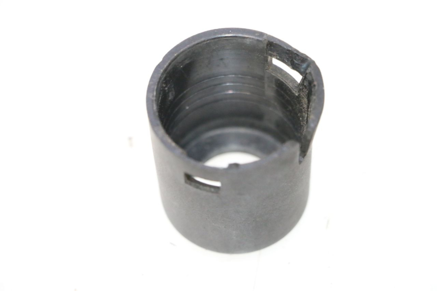 photo de IGNITION SWITCH COVER DUCATI SS IE DS CARENEE 1000 (2002 - 2006) - Zoom on usage condition