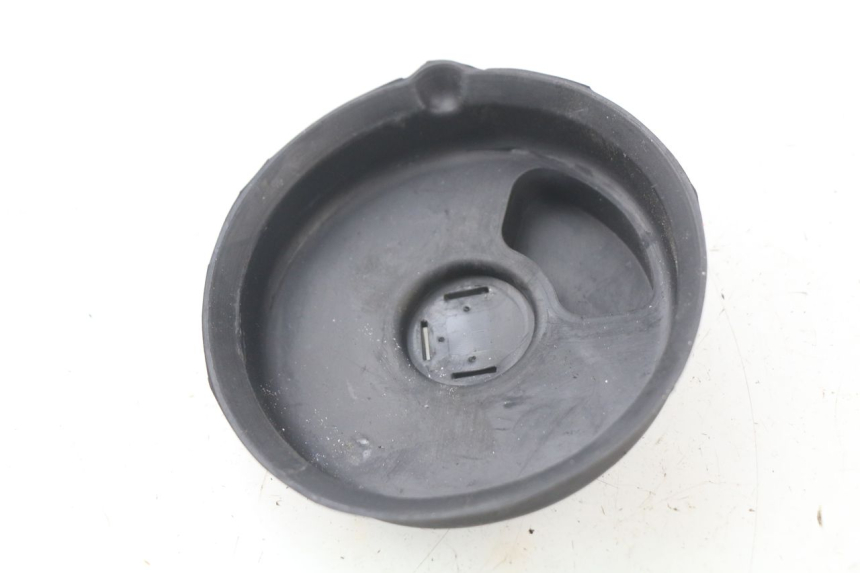 photo de HEADLIGHT DUST COVER HYOSUNG AQUILA GV 125 (2009 - 2016) - Main view