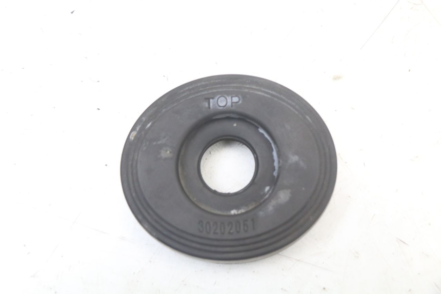 photo de HEADLIGHT DUST COVER PEUGEOT DJANGO 125 (2014 - 2017) - Component detail