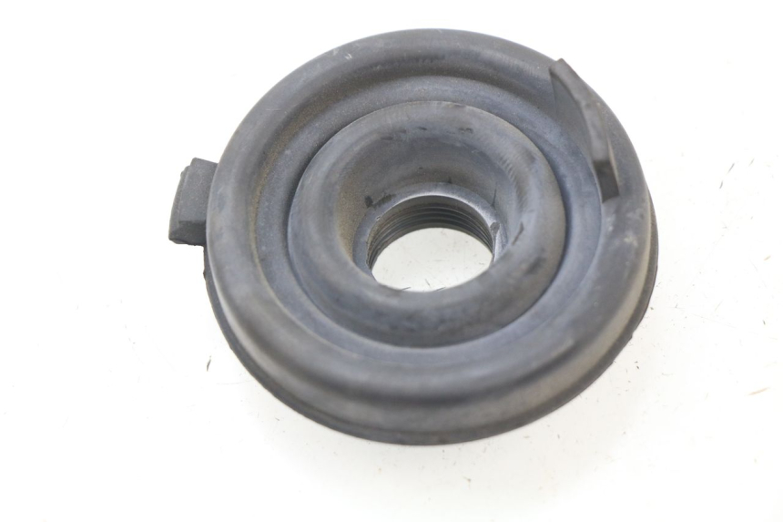 photo de HEADLIGHT DUST COVER PIAGGIO PRIMAVERA 125 (2013 - 2021) - Main view