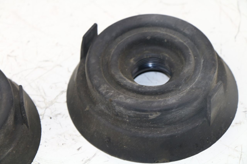 photo de HEADLIGHT DUST COVER YAMAHA X-MAX XMAX 250 (2006 - 2009) - Alternative perspective