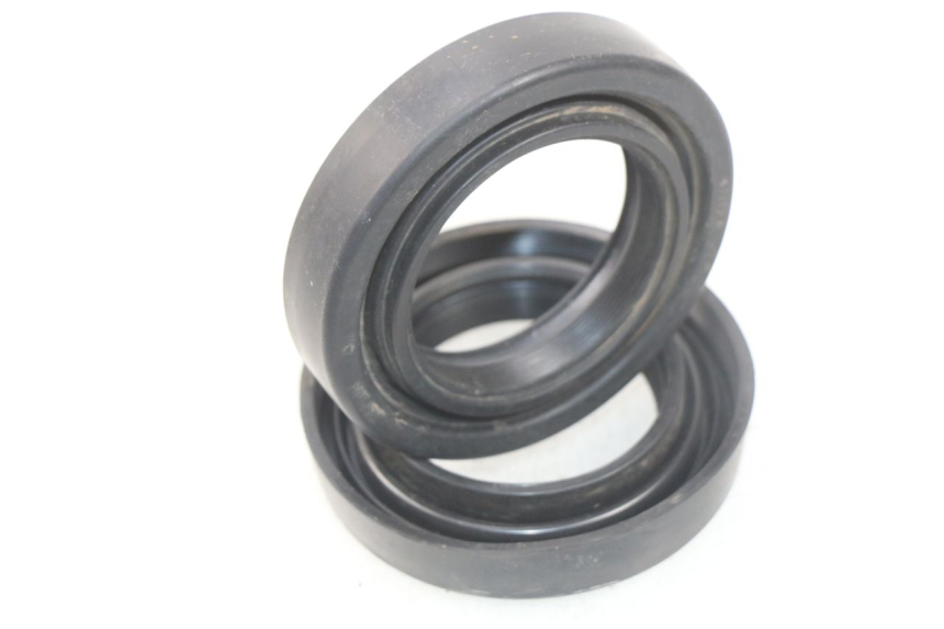 photo de HEADLIGHT DUST COVER YAMAHA YP T-MAX TMAX 530 (2017 - 2020) - Component detail