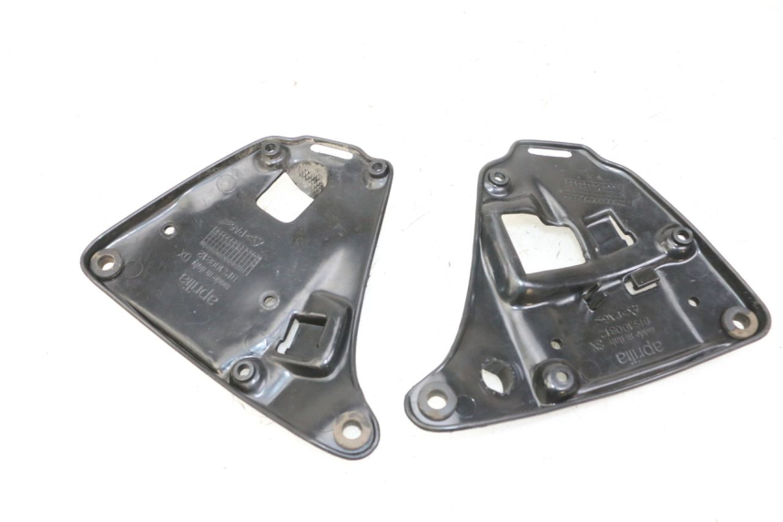 photo de UNDERSEAT PANEL APRILIA CLASSIC 125 (1995 - 2001) - Component detail