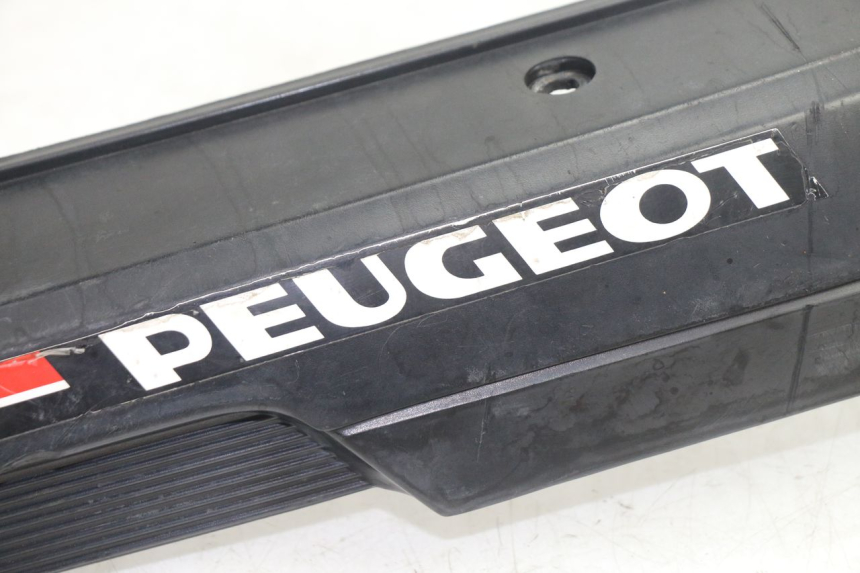 photo de RIGHT UNDERSEAT PANEL PEUGEOT 103 SPX CLIP 50 (1989 - 1992) - Alternative perspective